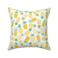 Pineapple Print (Medium)
