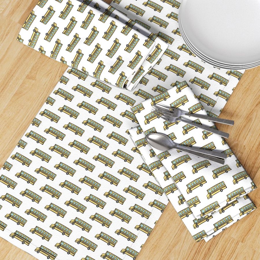 HOME_GOOD_TABLE_RUNNER