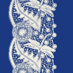 Dragonfly Lace ~ Border Print ~ Cosmic Latte on Willow Ware Blue 