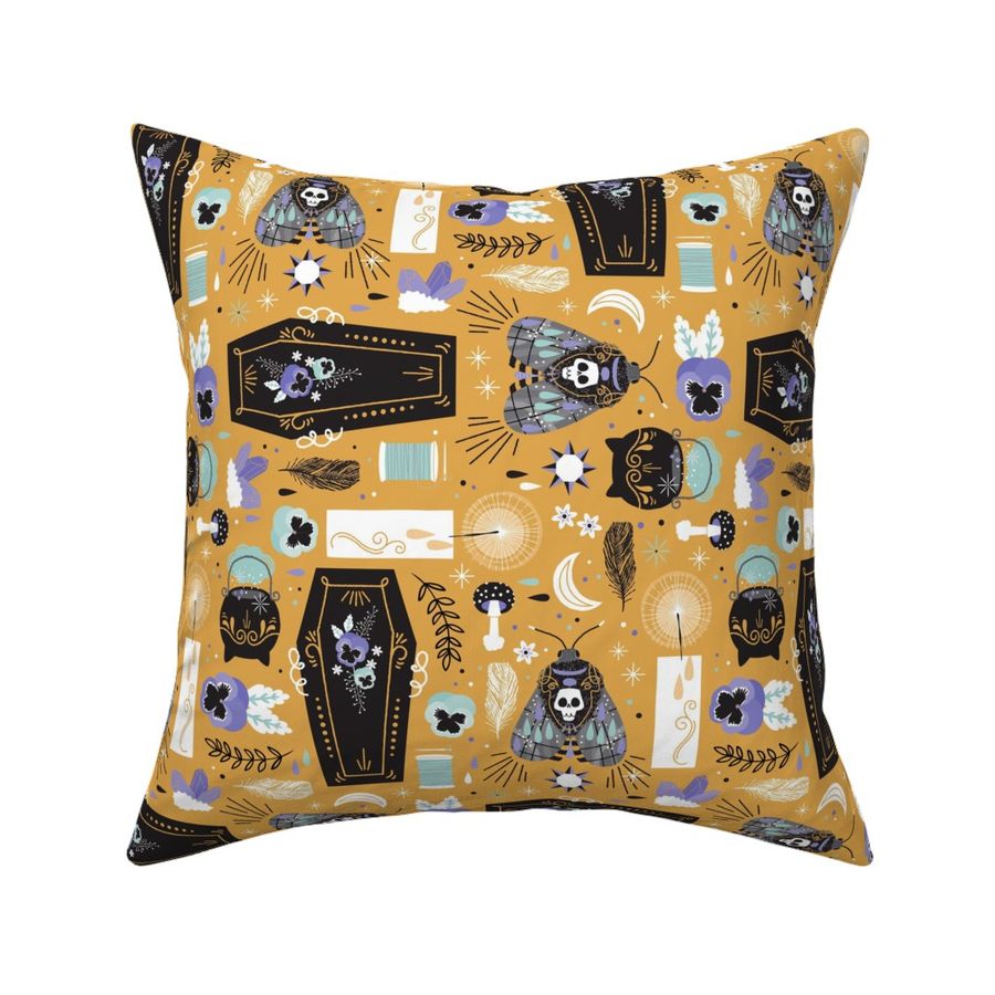 HOME_GOOD_SQUARE_THROW_PILLOW