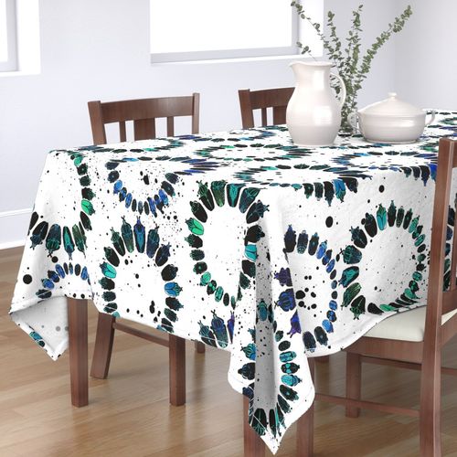 HOME_GOOD_RECTANGULAR_TABLE_CLOTH