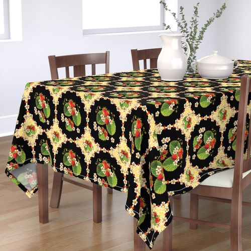 HOME_GOOD_RECTANGULAR_TABLE_CLOTH