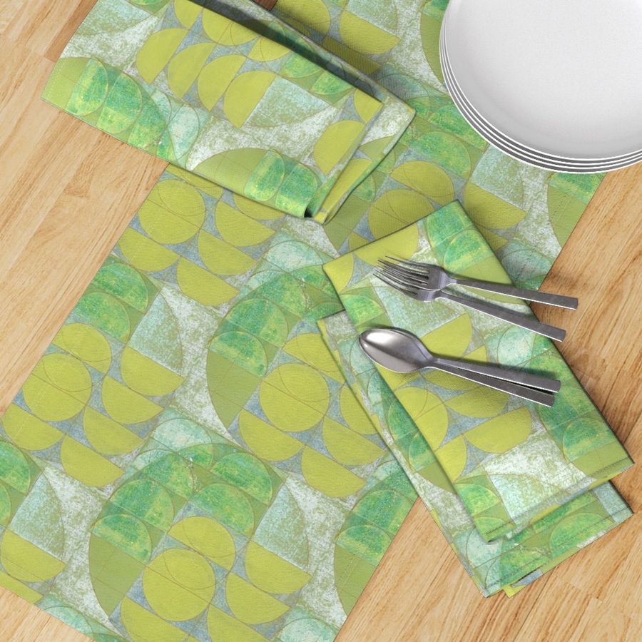 HOME_GOOD_TABLE_RUNNER