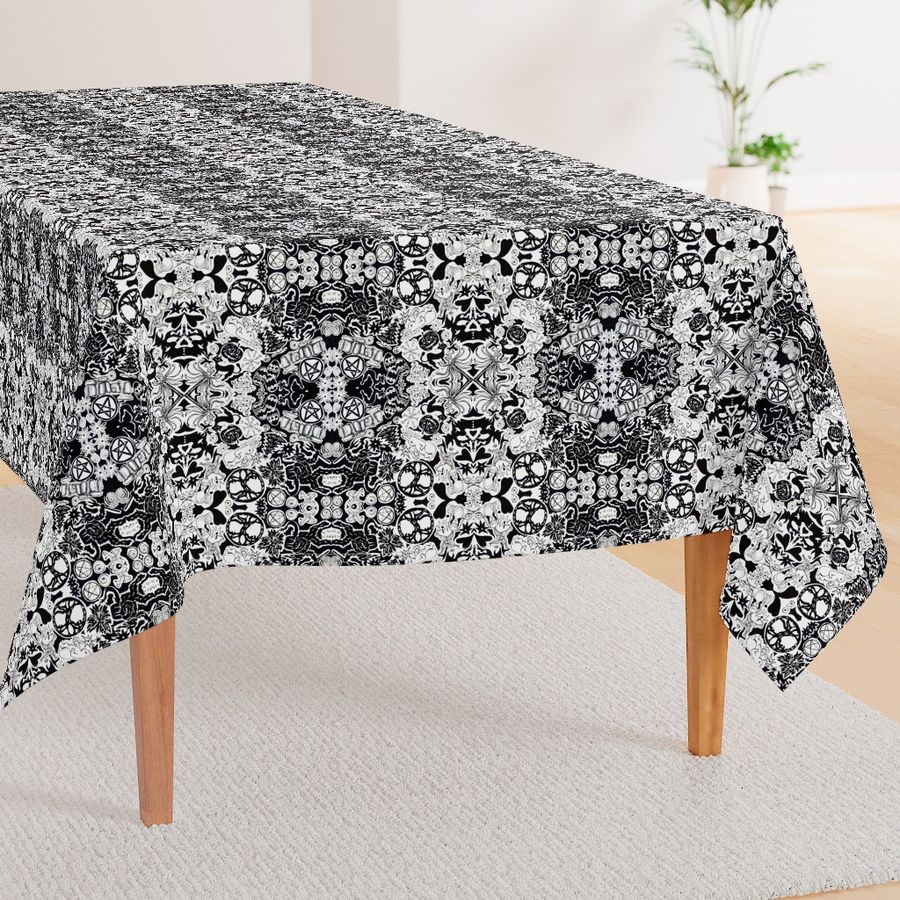 HOME_GOOD_RECTANGULAR_TABLE_CLOTH