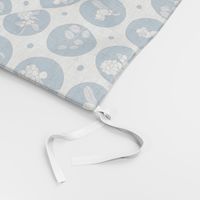 snowberry blue and white | small