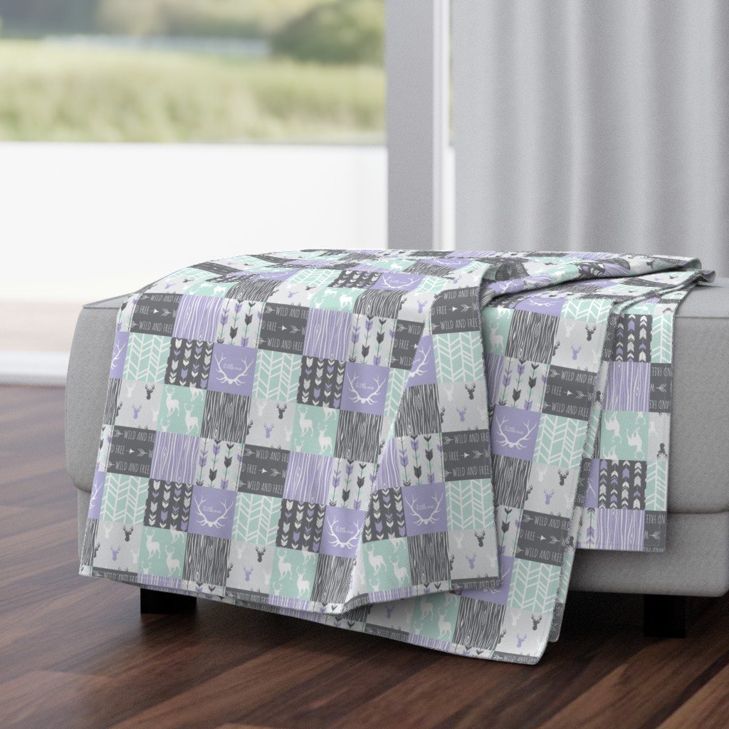 2" patchwork Deer - lilac, mint, grey - little one Wholecloth quilt