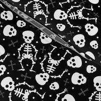 Cool skulls halloween skeleton and mexican dia de muerte kids print black and white