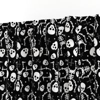 Cool skulls halloween skeleton and mexican dia de muerte kids print black and white