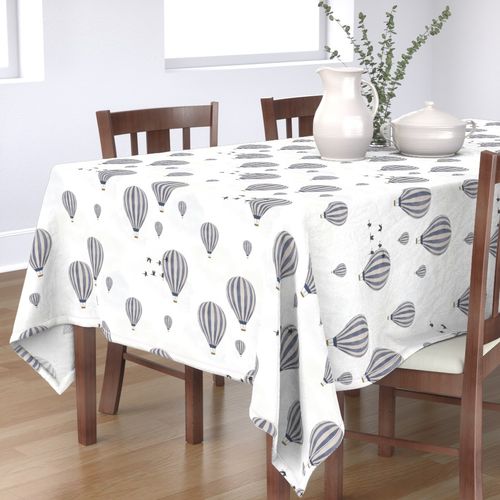 HOME_GOOD_RECTANGULAR_TABLE_CLOTH