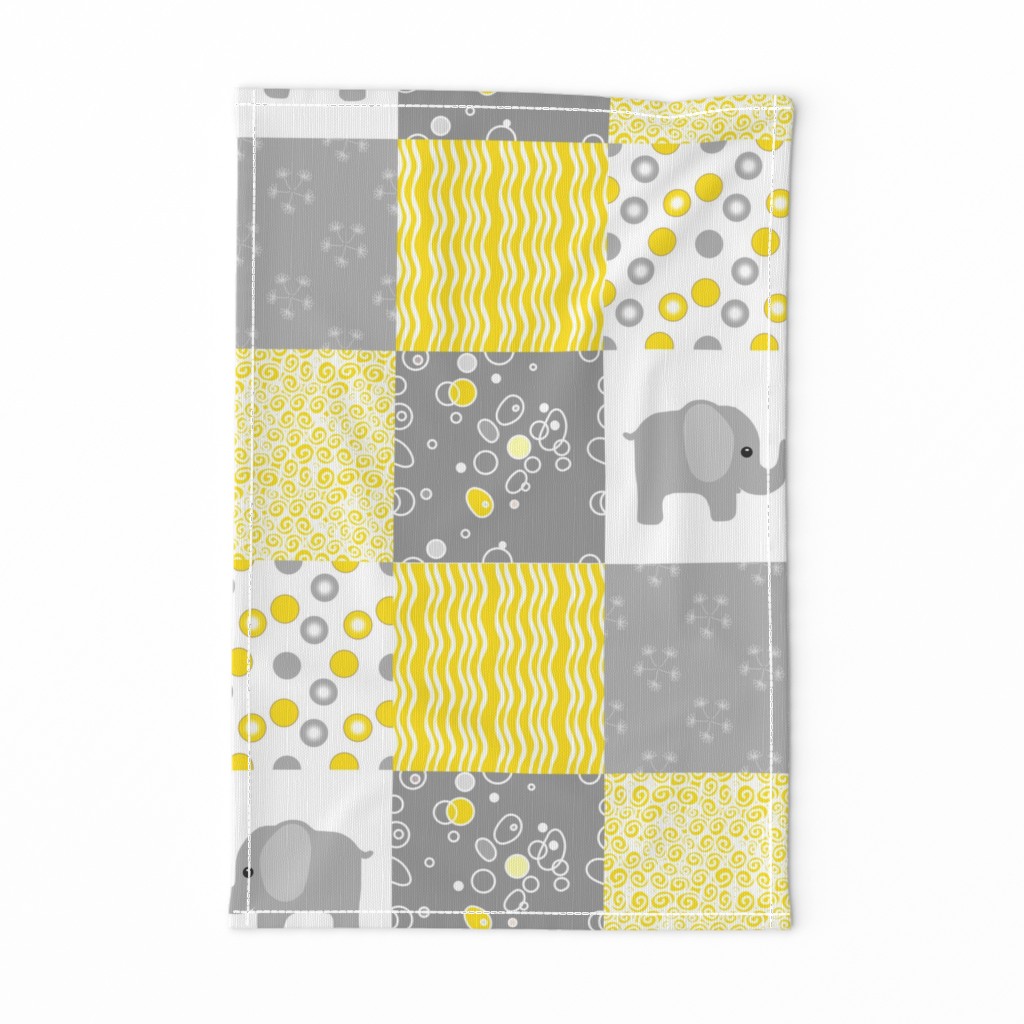 yellow elephant quilt