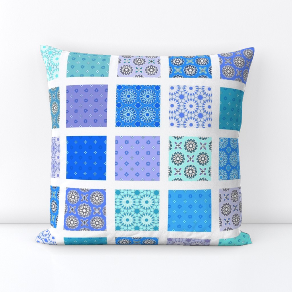 Winding Cotton Cool Blues Quilt