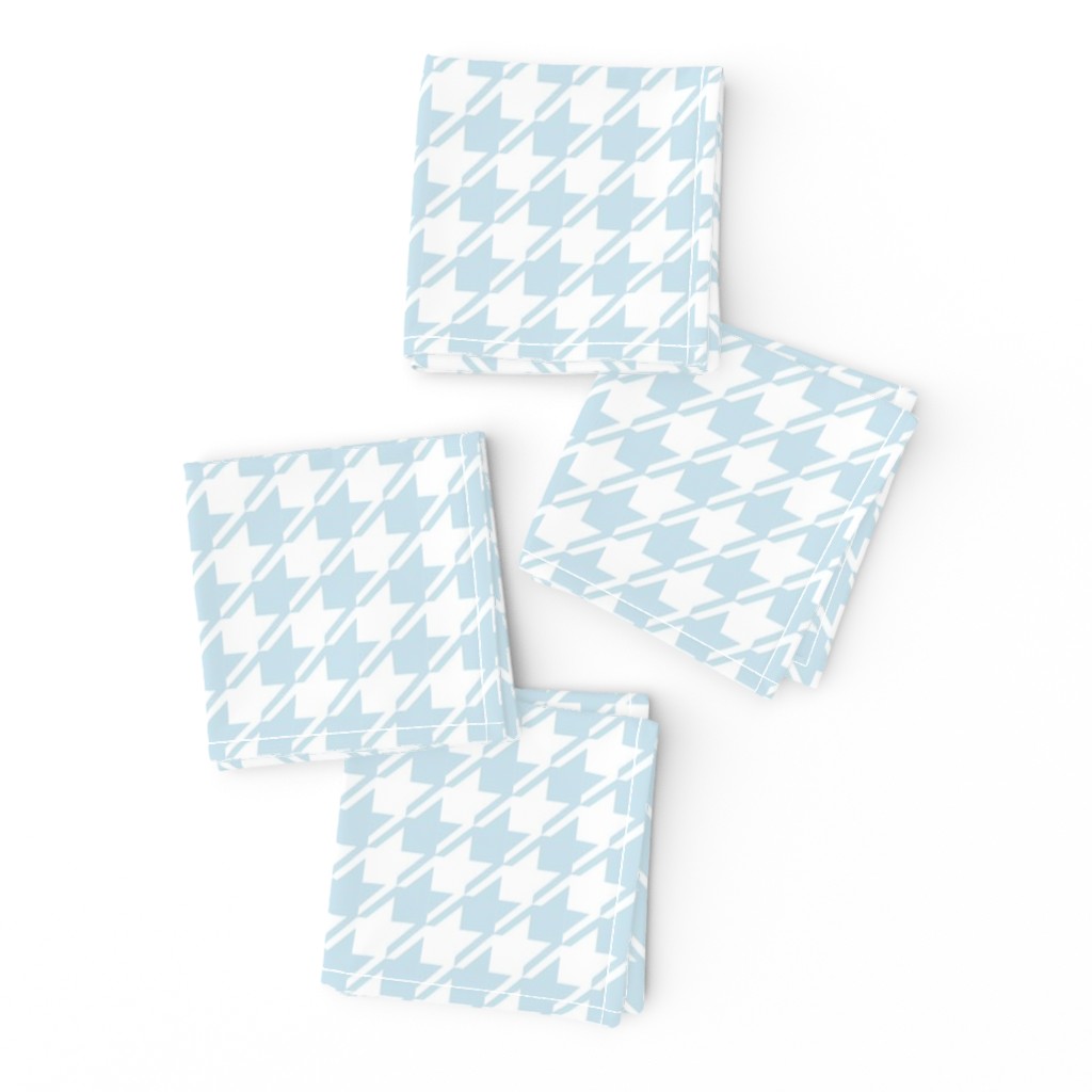 Light blue and white houndstooth | medium