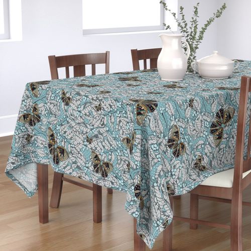 HOME_GOOD_RECTANGULAR_TABLE_CLOTH