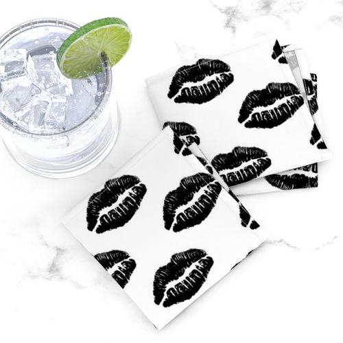 HOME_GOOD_COCKTAIL_NAPKIN