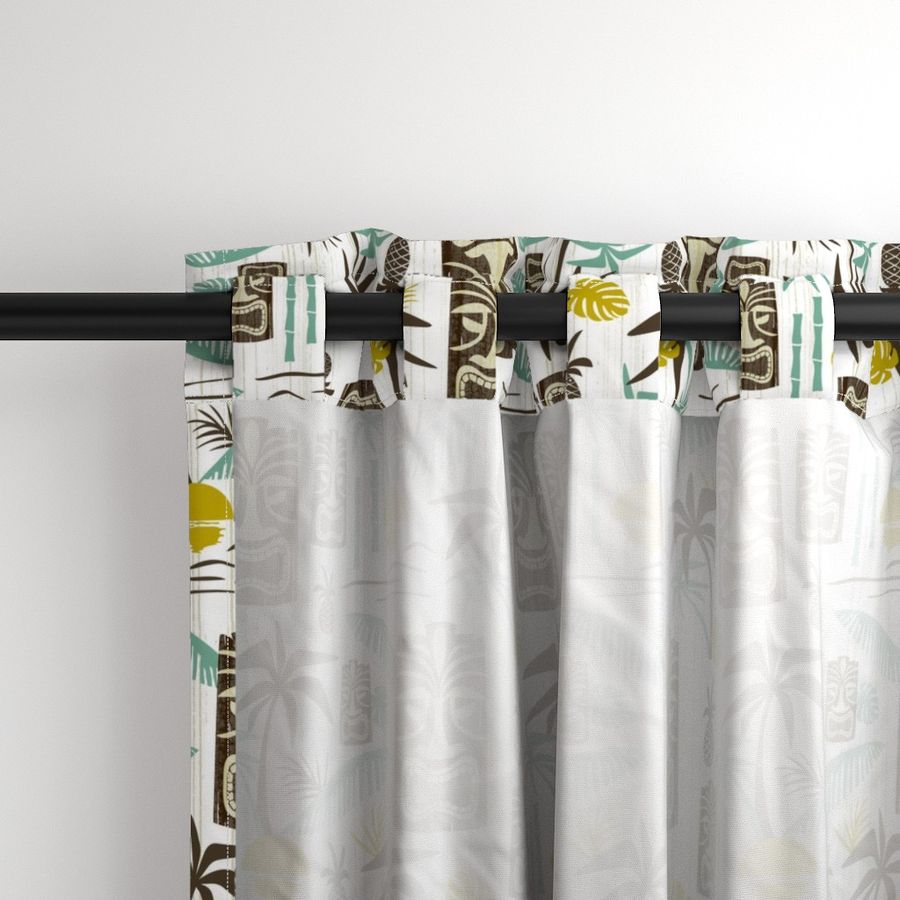 HOME_GOOD_CURTAIN_PANEL