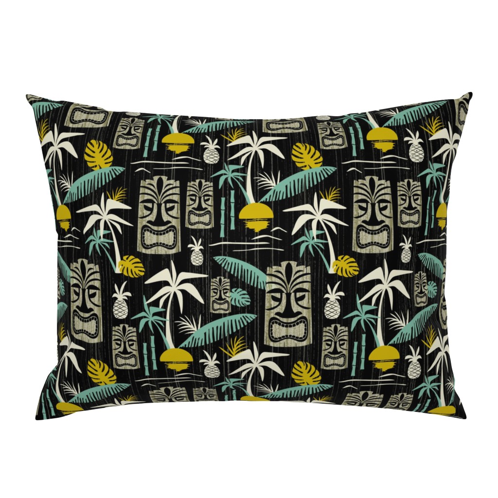 Island Tiki - Black Large