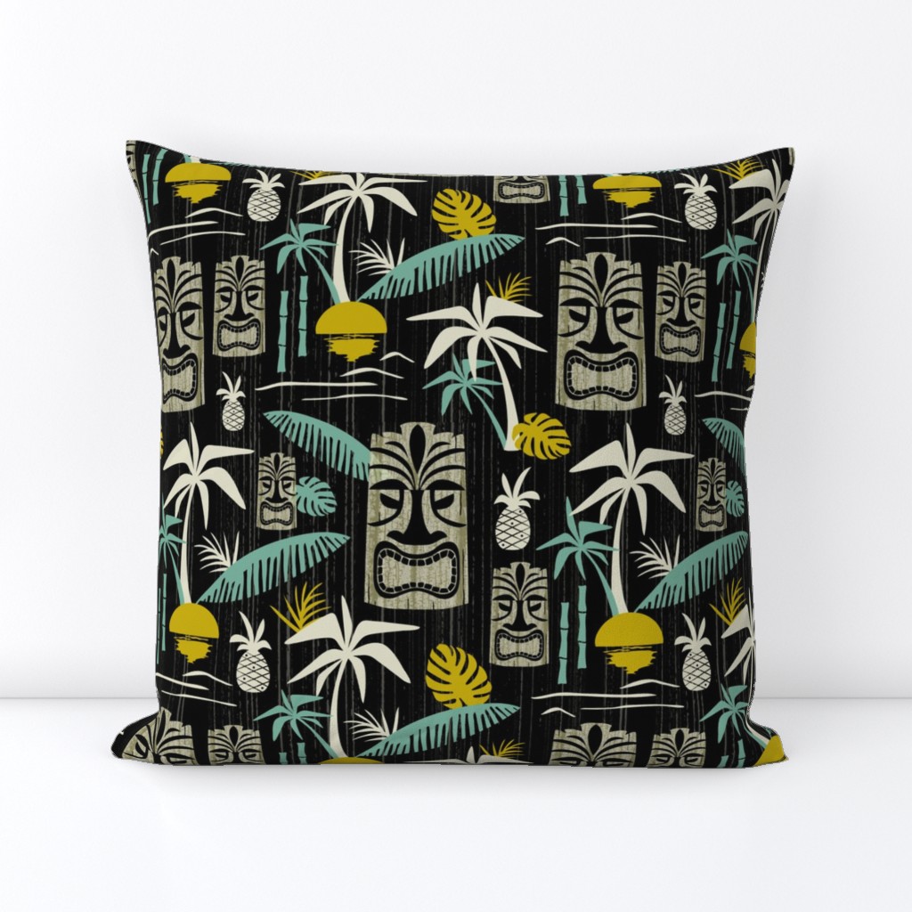 Island Tiki - Black Large