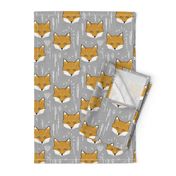 Foxy Forest (mustard/silver)