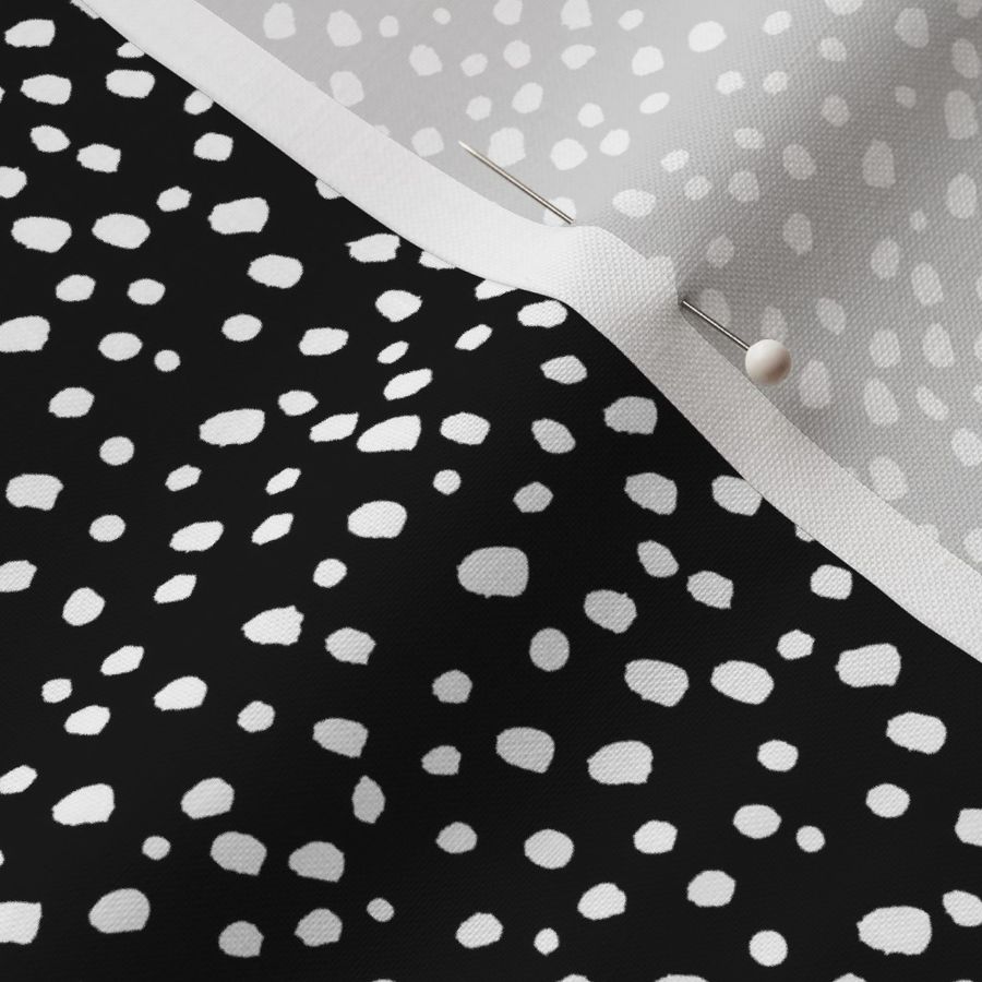 Small White Dots on Black by Minikuosi