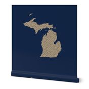 Michigan silhouette - 18" petoskey on navy