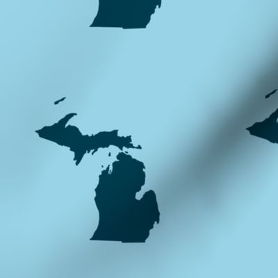 Michigan silhouette - 6" navy on light blue