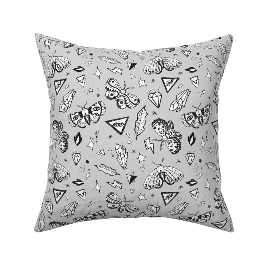 HOME_GOOD_SQUARE_THROW_PILLOW