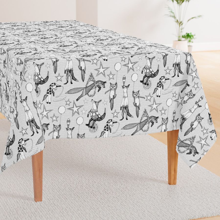 HOME_GOOD_RECTANGULAR_TABLE_CLOTH