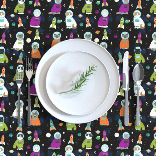 HOME_GOOD_RECTANGULAR_TABLE_CLOTH