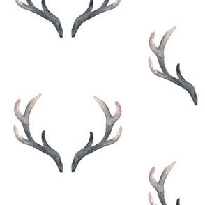 Grunge Watercolor Antlers