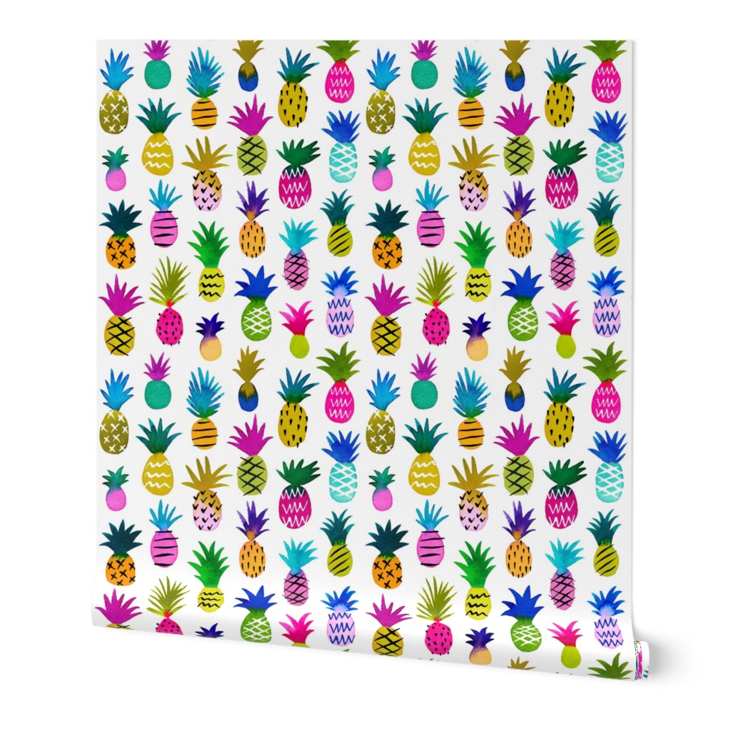 Pineapple Fun / White / Large Scale