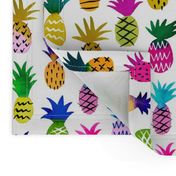 Pineapple Fun / White / Large Scale