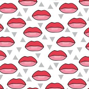 red lips and triangles