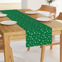 Snowflake christmas minimal pattern med green