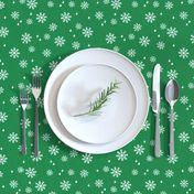 Snowflake christmas minimal pattern med green