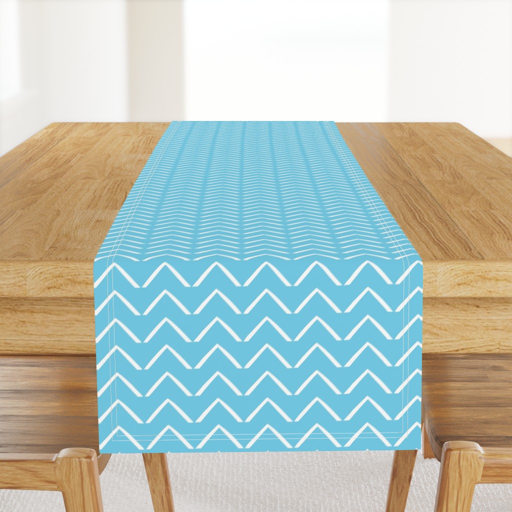 ZigZag Arrows - Perfect Aqua