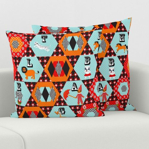 HOME_GOOD_SQUARE_THROW_PILLOW