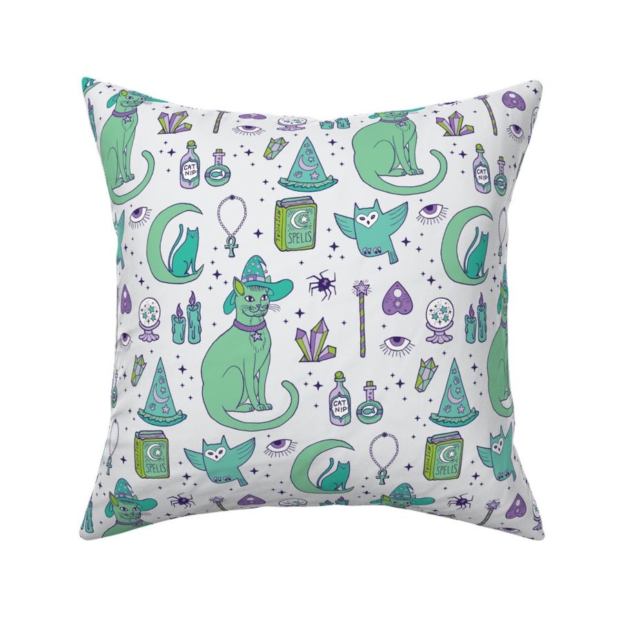 HOME_GOOD_SQUARE_THROW_PILLOW