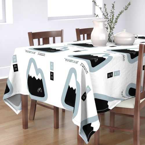 HOME_GOOD_RECTANGULAR_TABLE_CLOTH