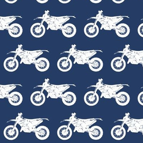 2.5" Dirt Bikes on Navy