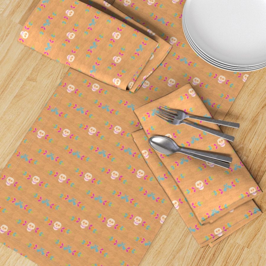 HOME_GOOD_TABLE_RUNNER