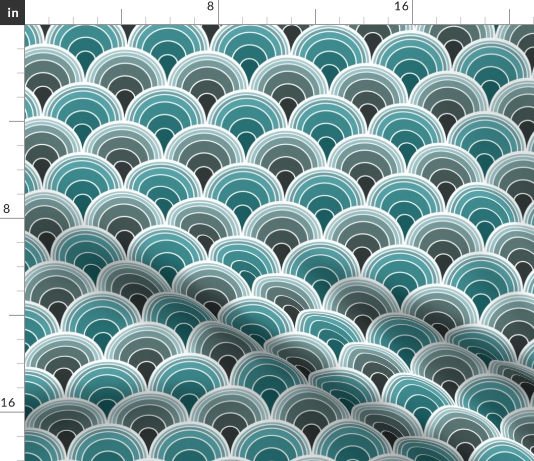 Art Deco Moody Teal Scallop Fans