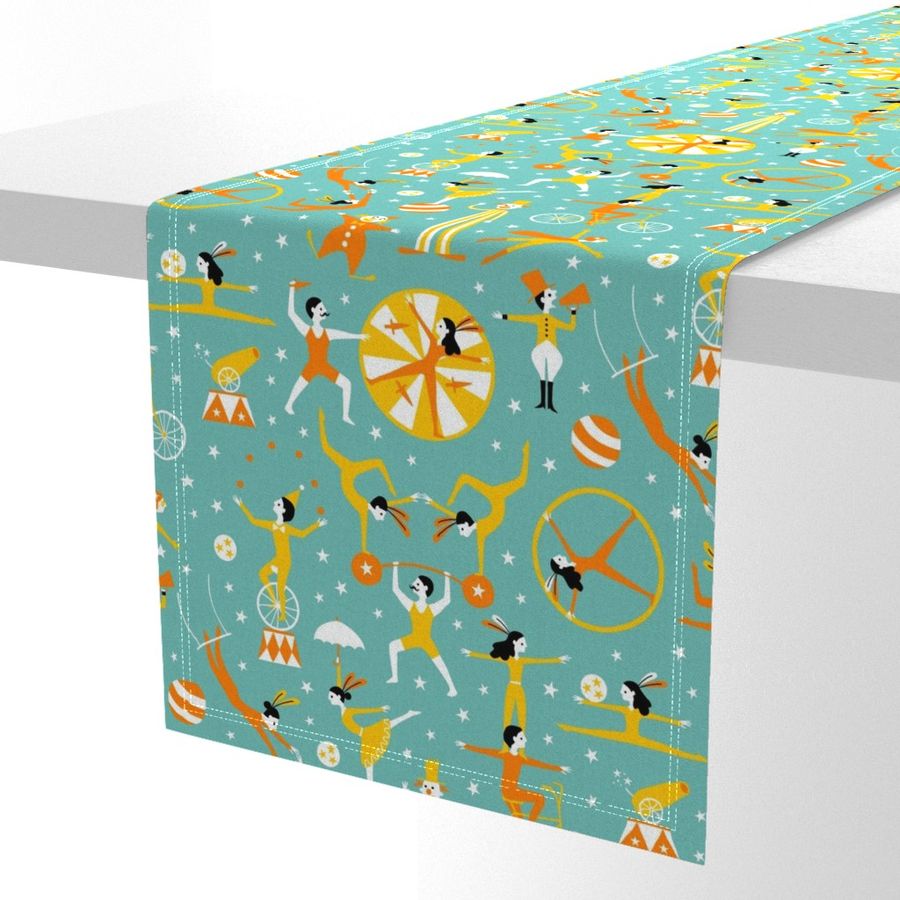 HOME_GOOD_TABLE_RUNNER