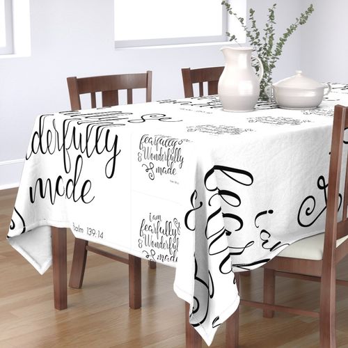 HOME_GOOD_RECTANGULAR_TABLE_CLOTH