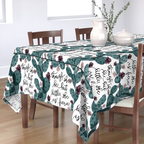 HOME_GOOD_RECTANGULAR_TABLE_CLOTH