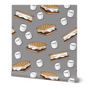 s'mores with marshmallows - dark grey