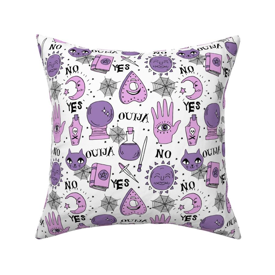 HOME_GOOD_SQUARE_THROW_PILLOW