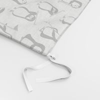 penguin golf grayscale