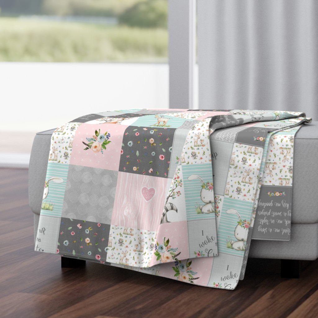 Woodland Friends Nursery Patchwork Quilt - I Woke Up This Cute Wholecloth Deer Fox Raccoon Bunny (Grey Pink) GingerLous