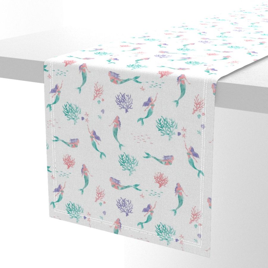 HOME_GOOD_TABLE_RUNNER