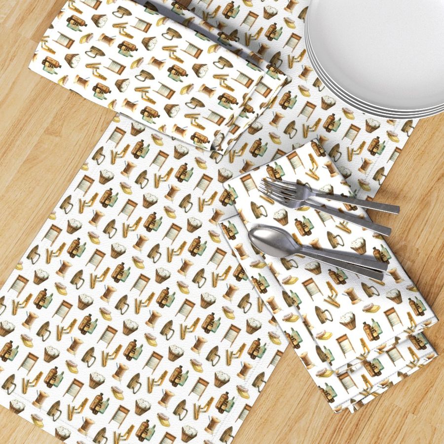 HOME_GOOD_TABLE_RUNNER